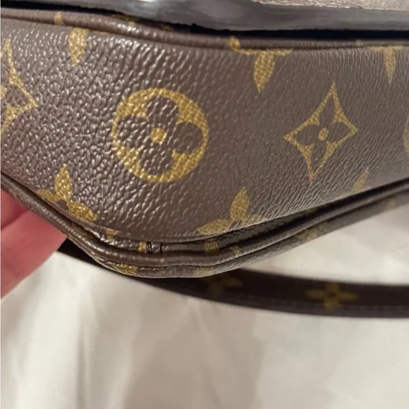 Louis Vuitton pochette metis - Picture 10 of 16